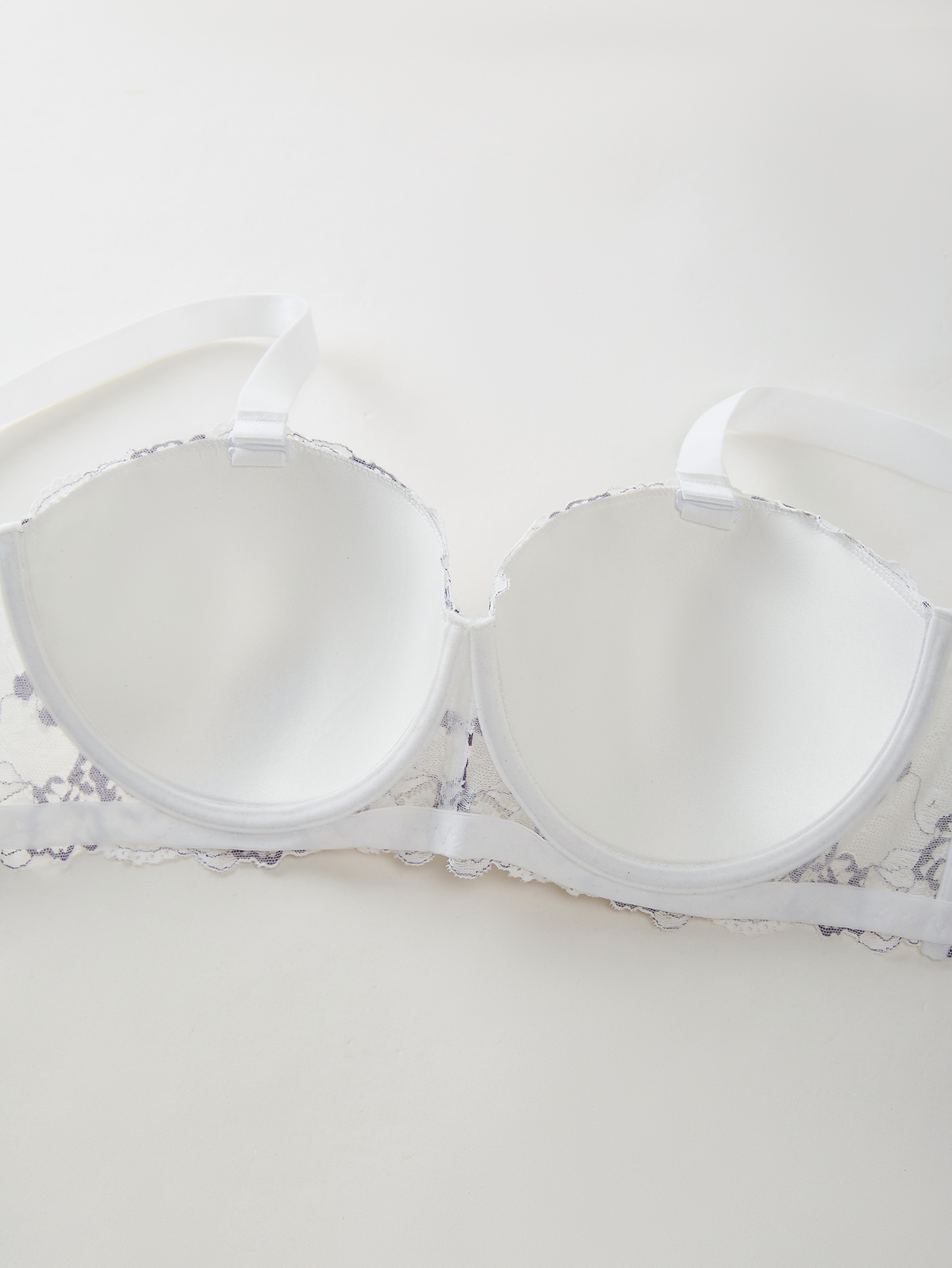 Plus Size Lace & Embroidery Wo - Push Up Bra Padded 리뷰 및 가격